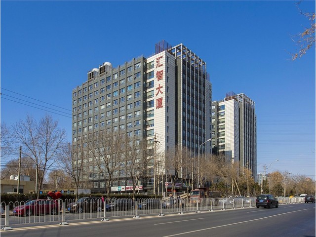 上海快速接头呼吸元件制造